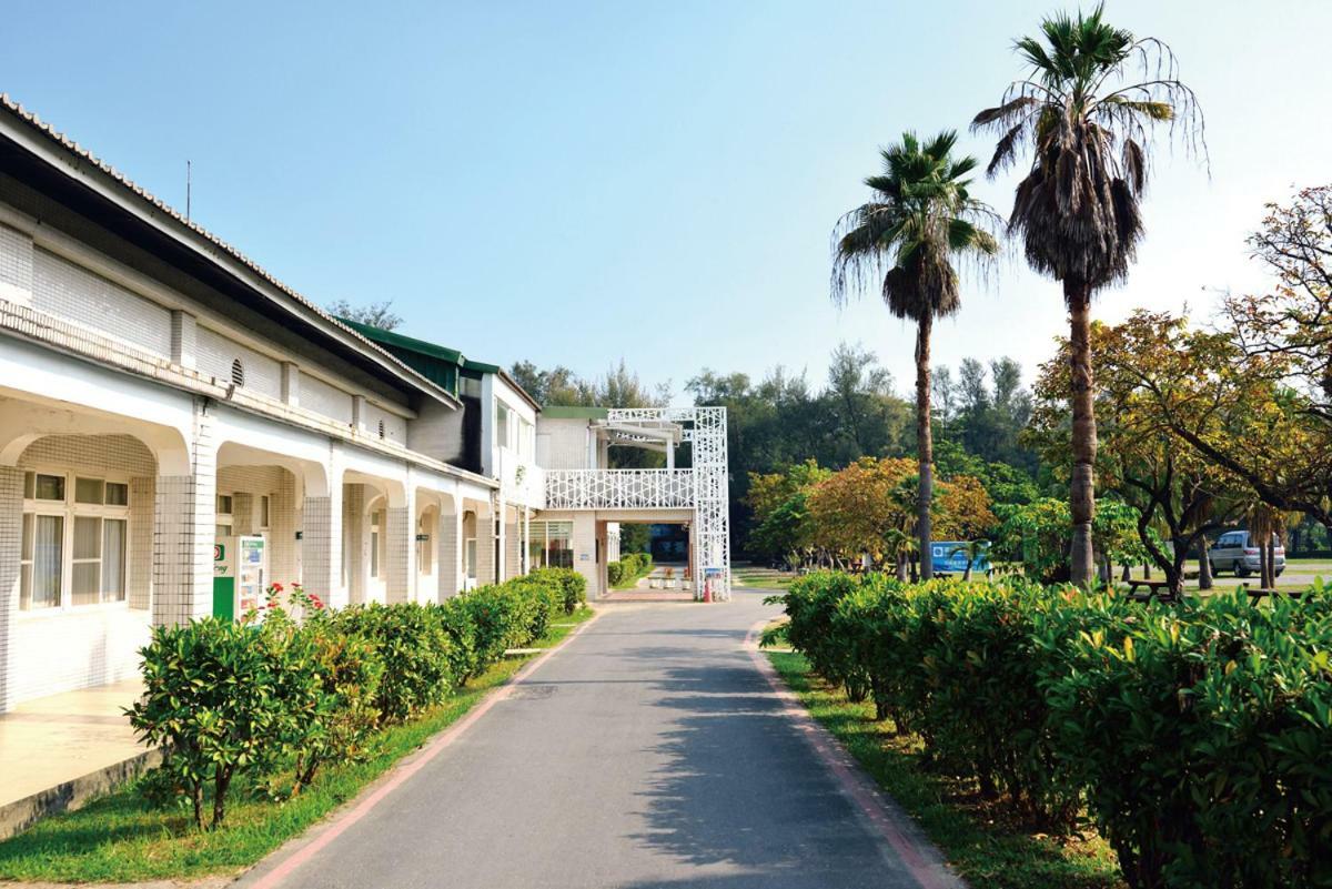 Chengching Lakefront Resort كاوشيونغ المظهر الخارجي الصورة